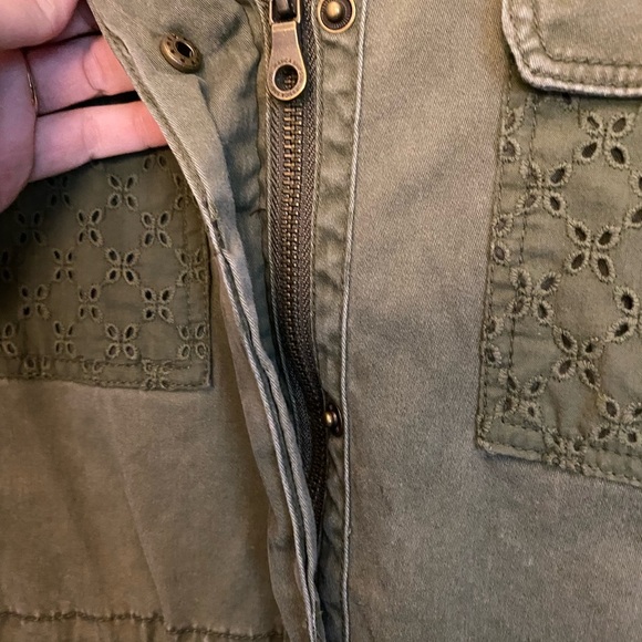 Jessica Simpson lightweight Cotton Jacket.  Army Green.  Size XL. - Picture 4 of 10